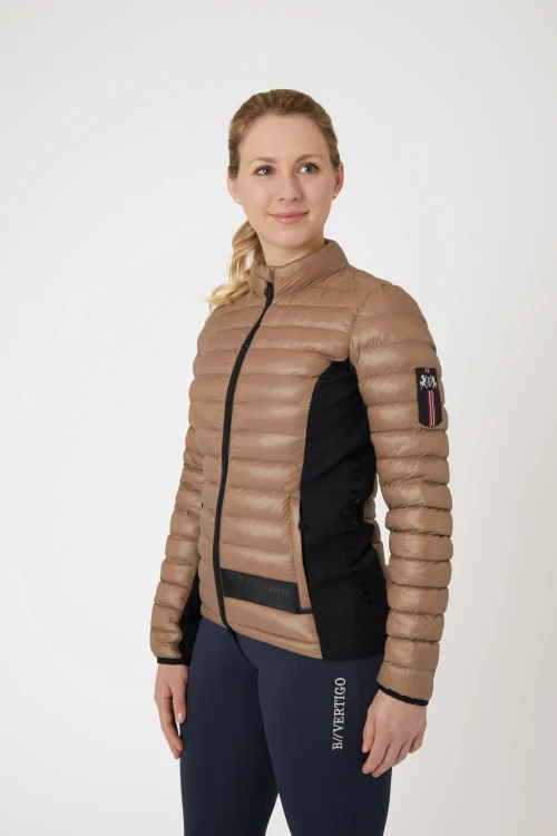 33656_726_02.webp